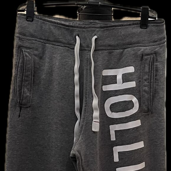 Hollister Sweatpants in Gray With Rare Large White Logo Style. New Condition! - Picture 7 of 11